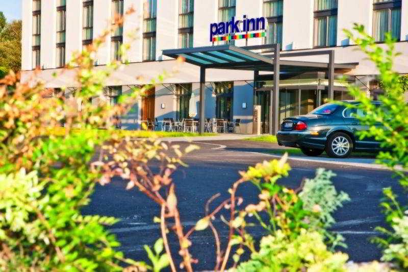 Park Inn By Radisson Vienna Клостернойбург Экстерьер фото